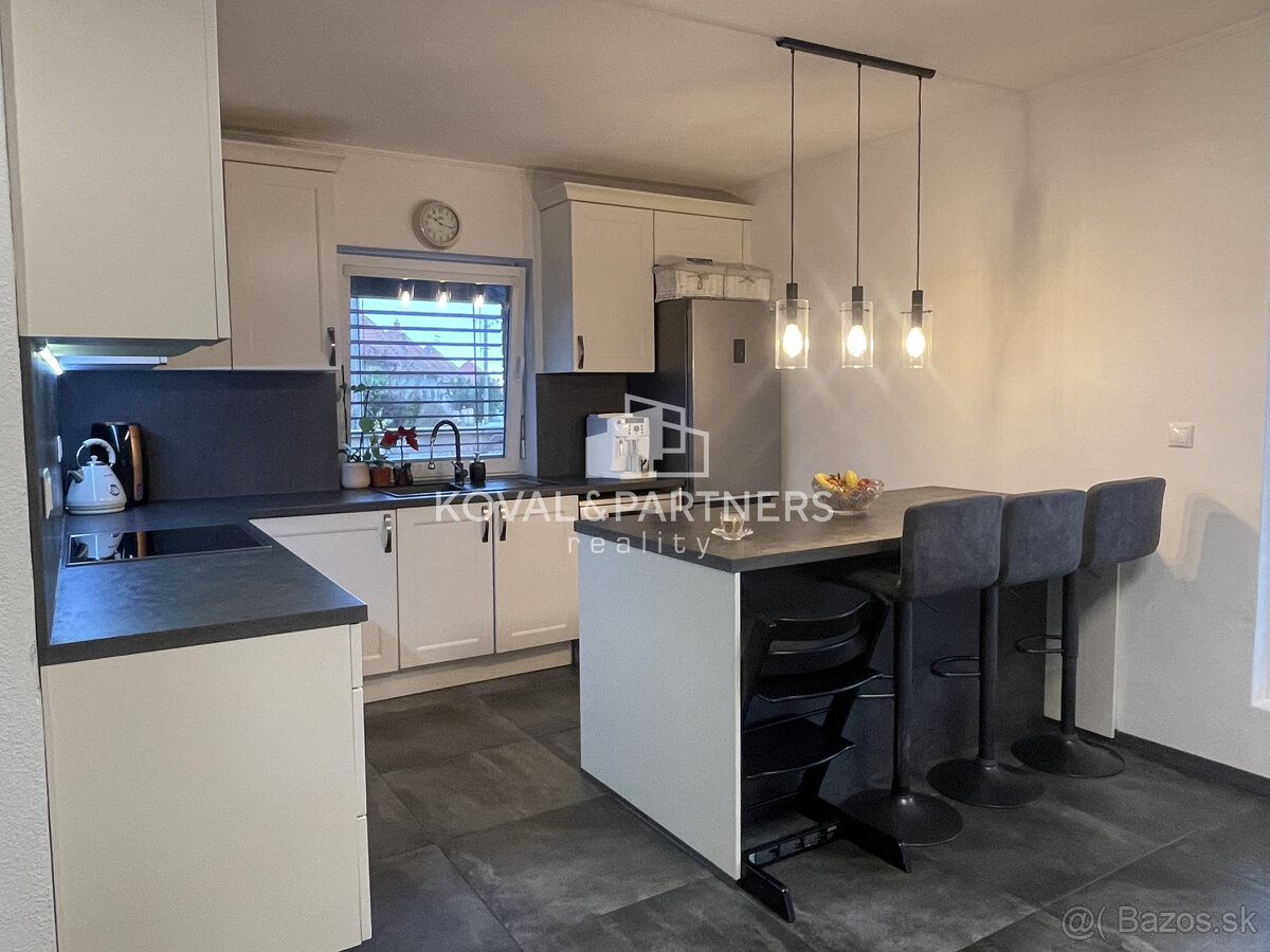 Útulný 3 izbový rodinný dom v Kolíňanoch - 3