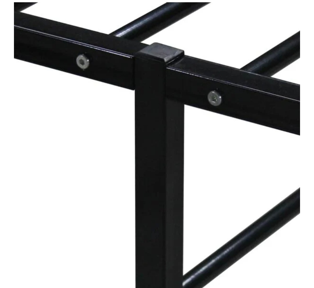 Kovovy ram postele - 3