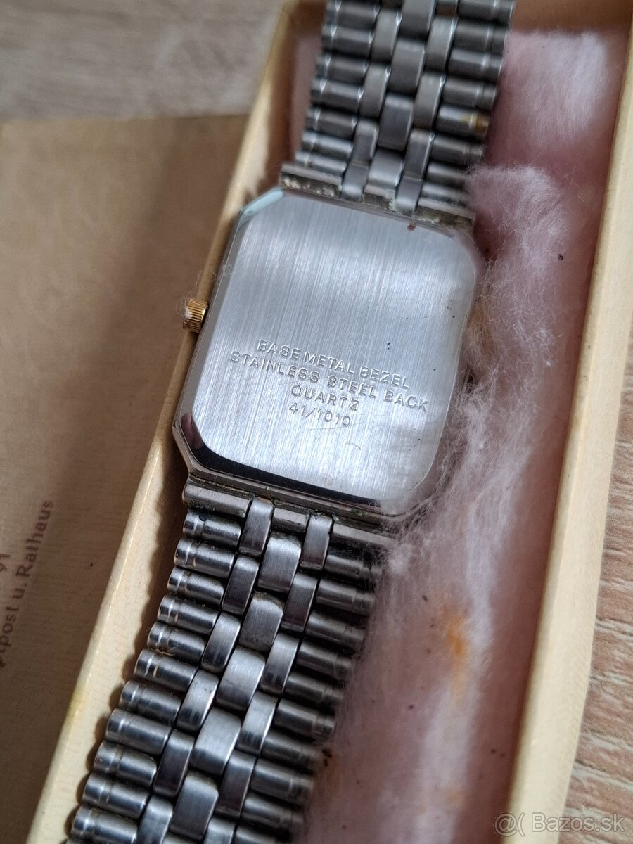 Staré hodinky s krabičkou - 3