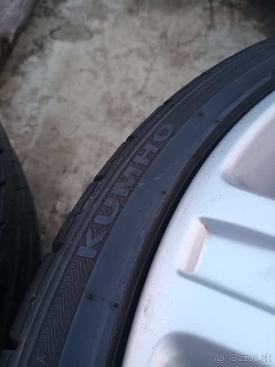 215/35 R19 letné pneu - 3