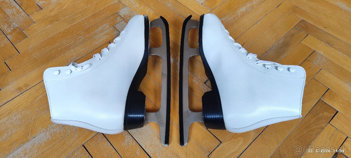 Predám dámske korčule, veľ. 42 - 3