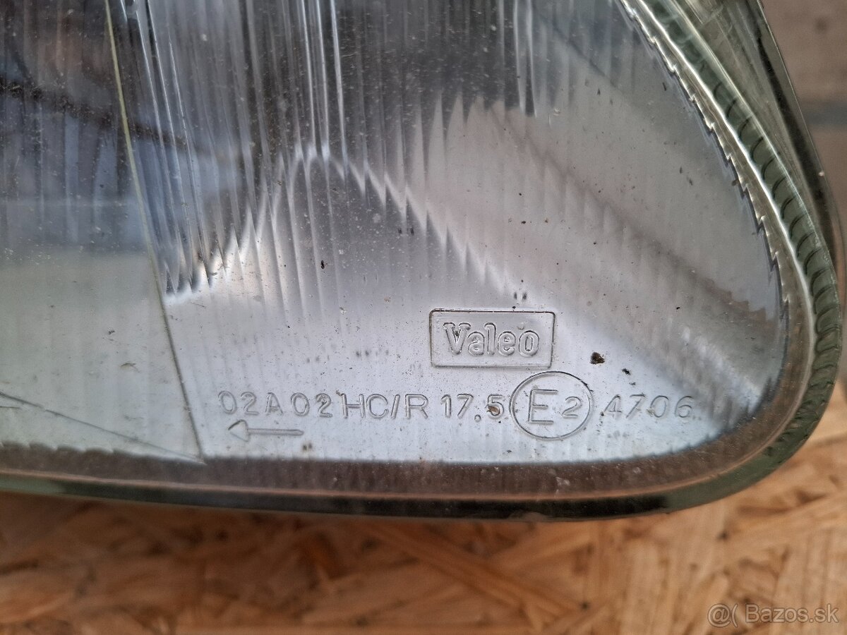 Renault Megane 1 pravé predné svetlo - 3