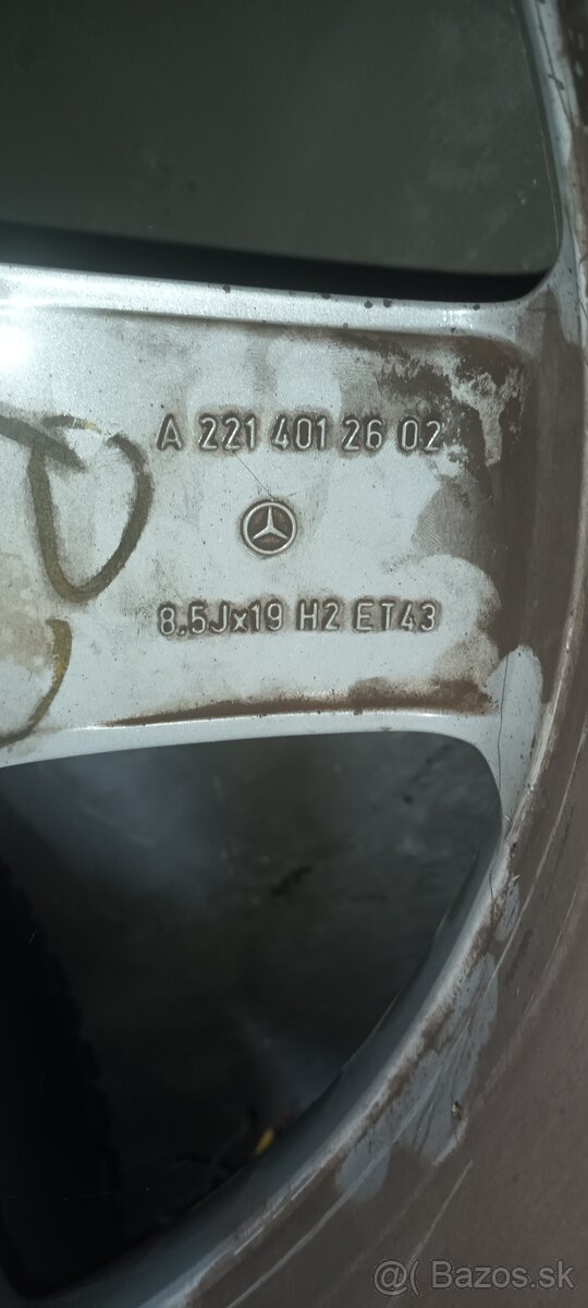 Mercedes AMG r19 kolesa - 3