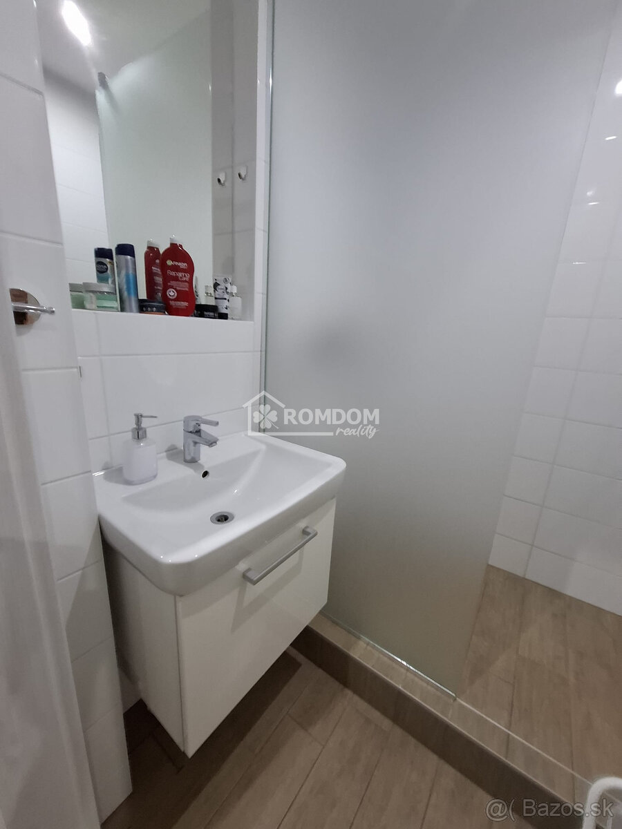 EXKLUZÍVNE, len u nás Predaj 2-izbového bytu po kompletnej - 3
