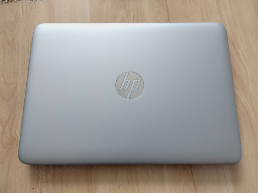 12" HP elitebook / 4-jadrový procesor / 8gb ram /256gb ssd/ - 3