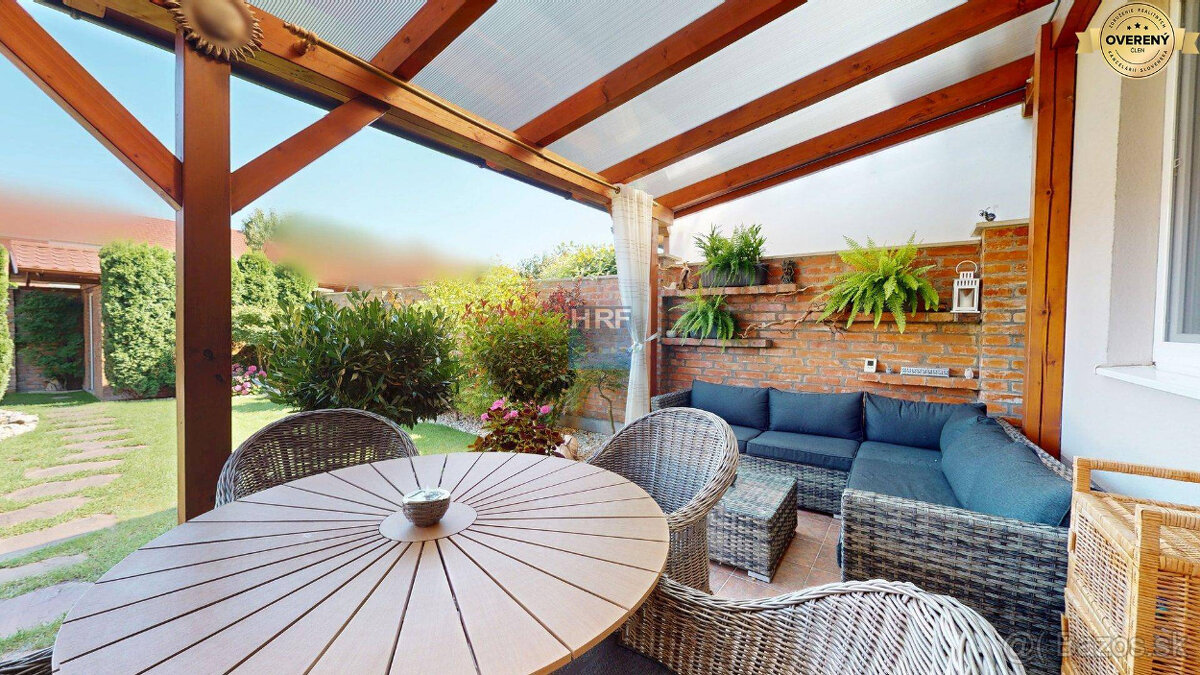 Na predaj pekný, zariadený rod. dom v Holíči. - 3