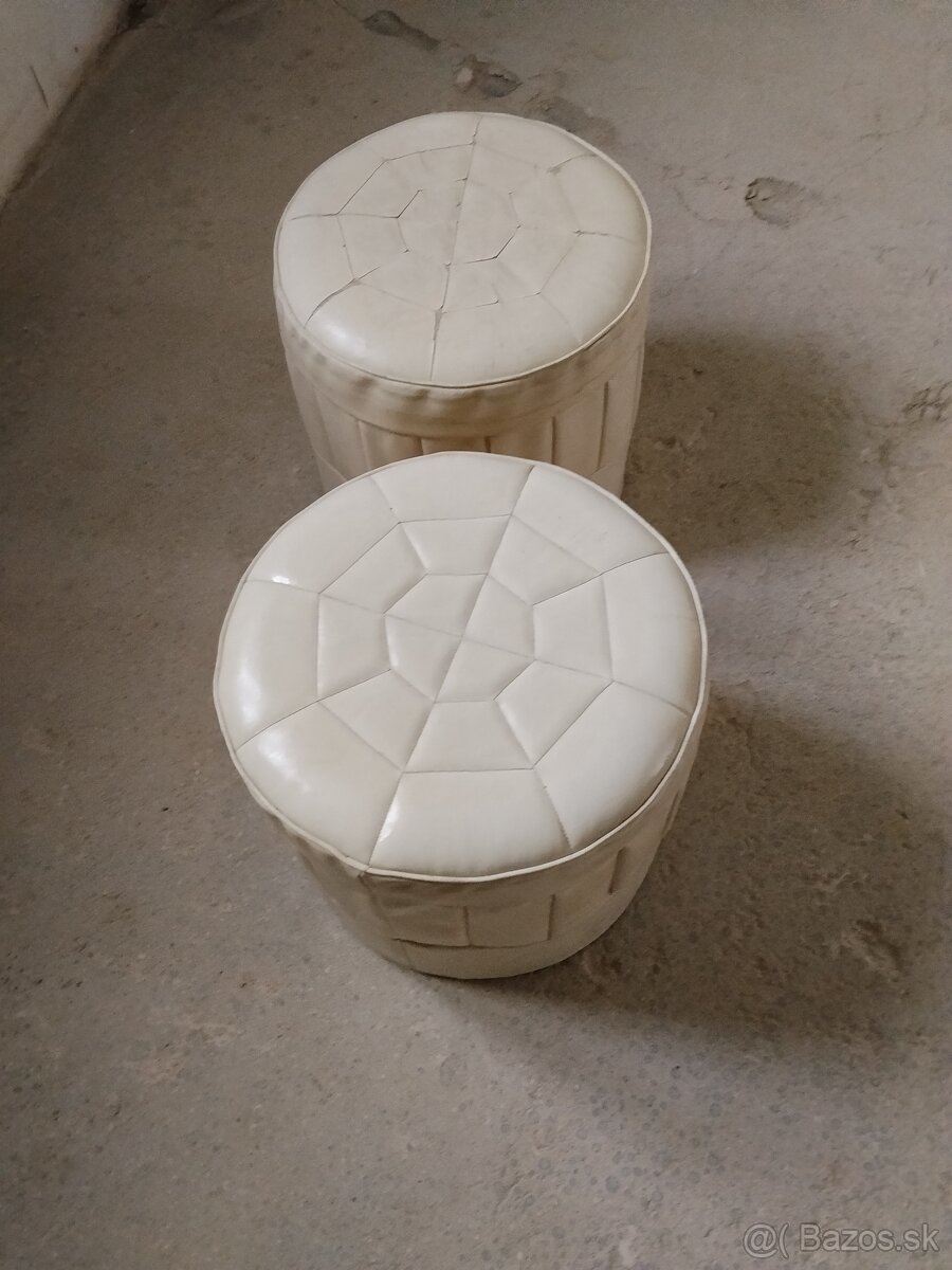 Predam 2x taburetku.Nitra a okolie možnosť dovozu. - 3