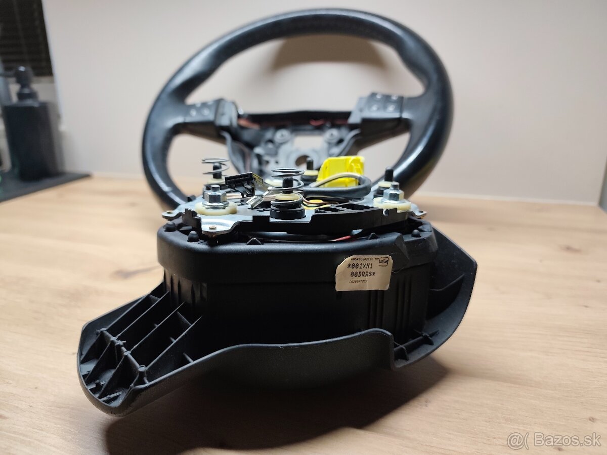 Prodám tříramenný multifunkční volant Seat - 3