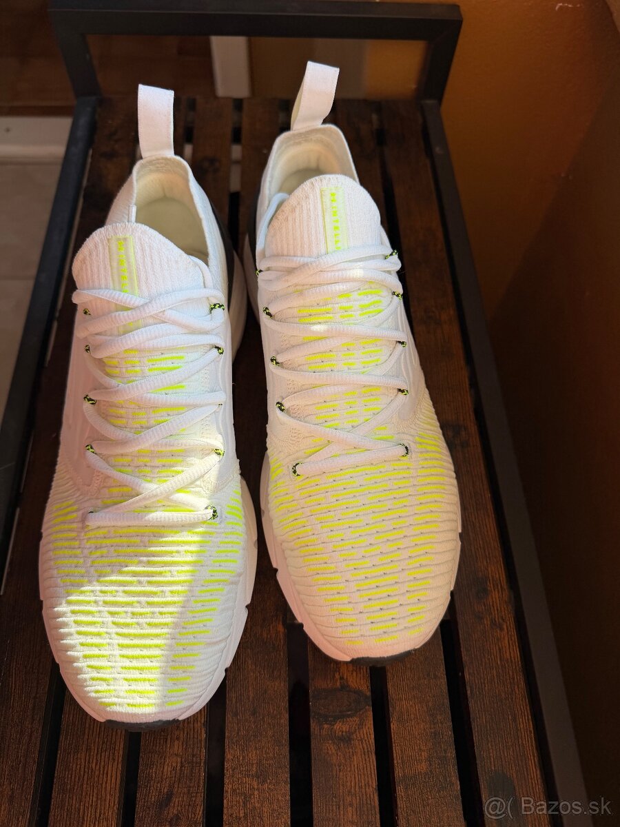 UNDER ARMOUR HOVR PHANTOM 2 - 3