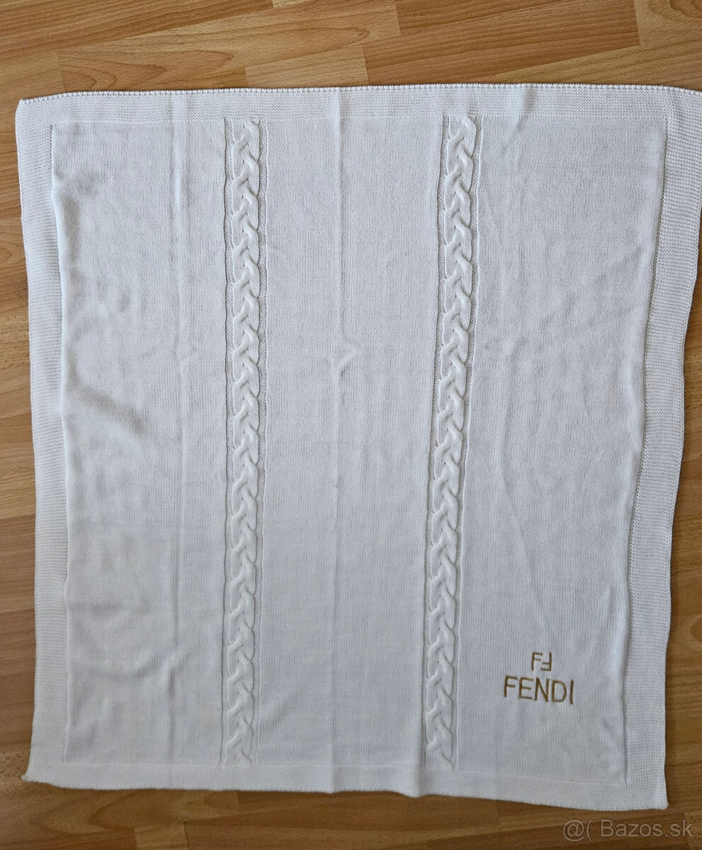 Jednoduchá pletená prikrývka, 90x82 cm - 3