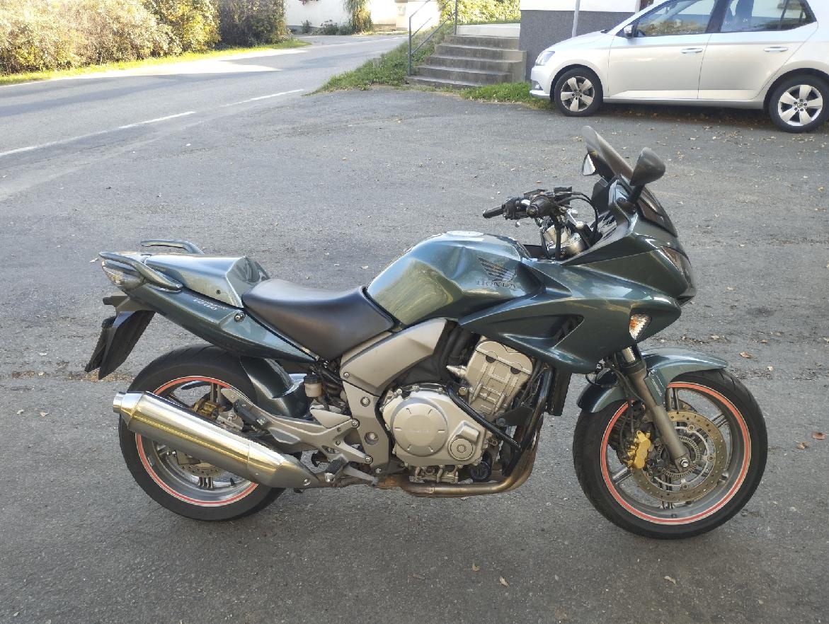 Honda CBF 1000 - 3