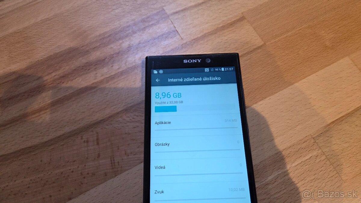 Predam telefon Sony Experia L2 - 3