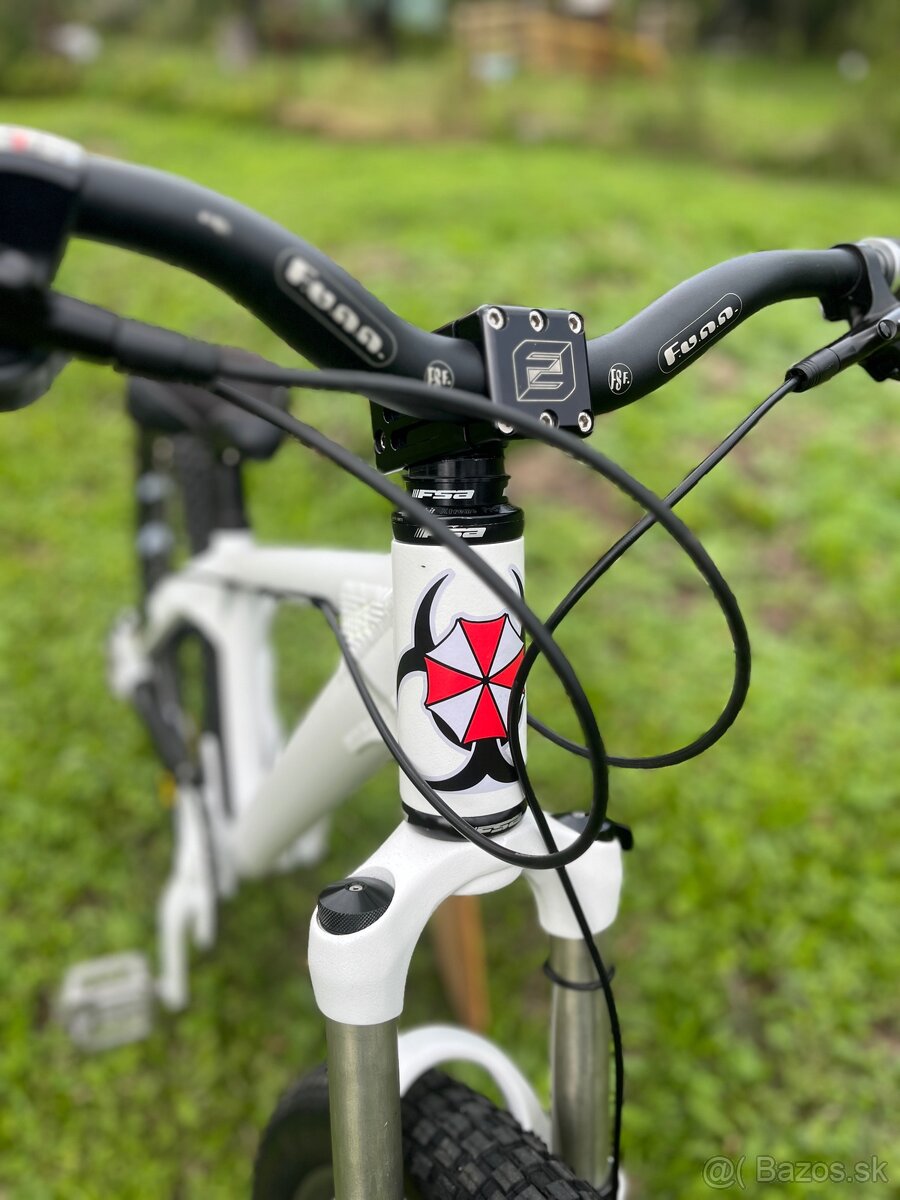 cube flying circus - 3