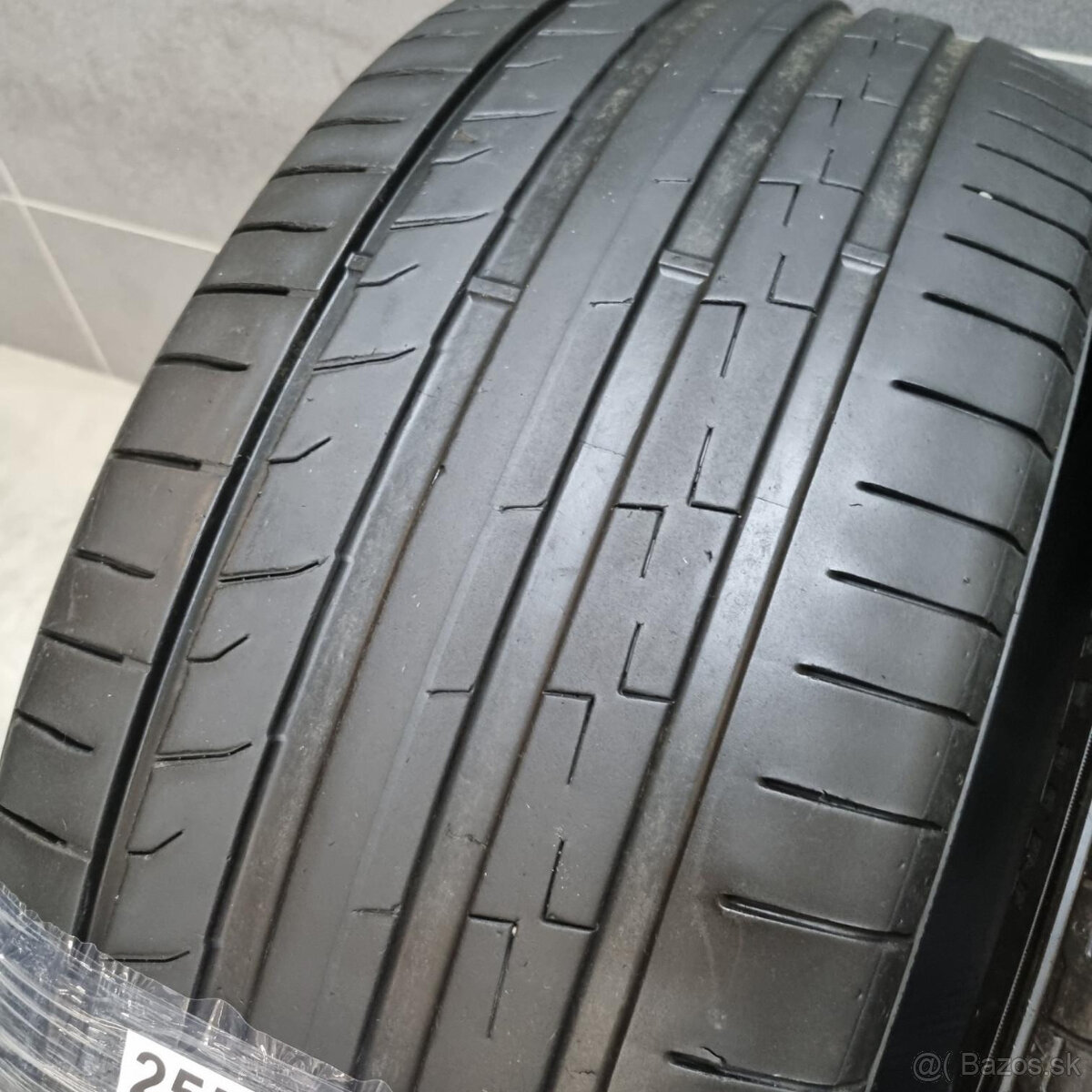 Letné pneumatiky 255/45 R19 SAILUN - 3