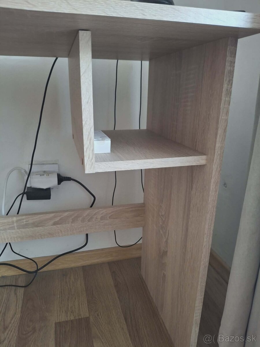 stolík na počítač - 3
