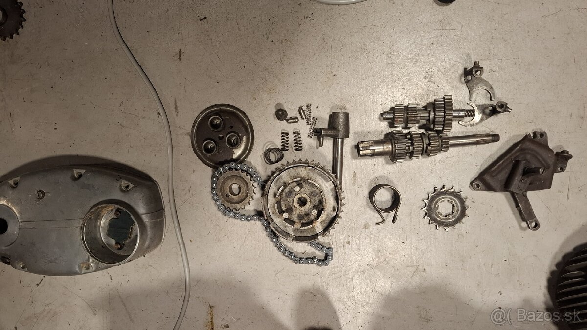 Diely ČZ 175typ 471 - 3