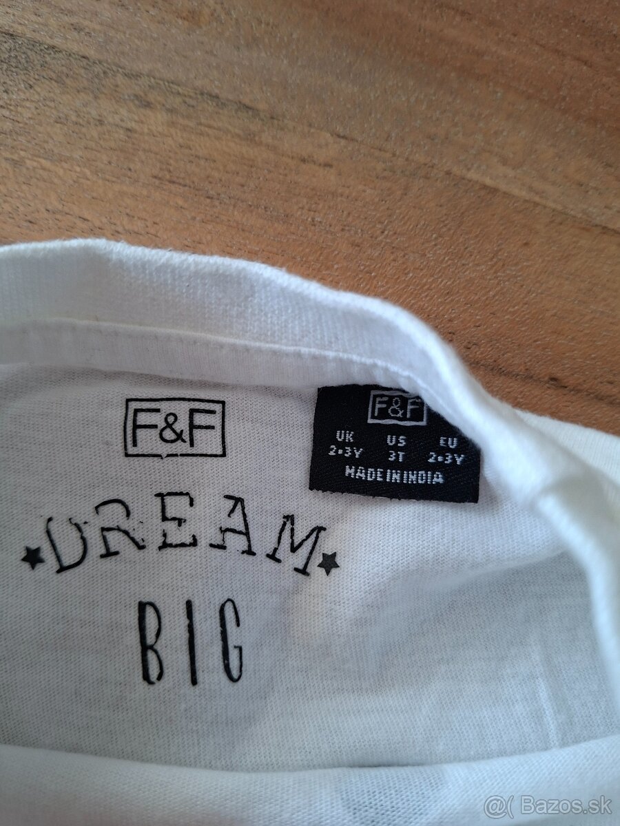 Biele tričko s červenou aplikáciou 98 - 3