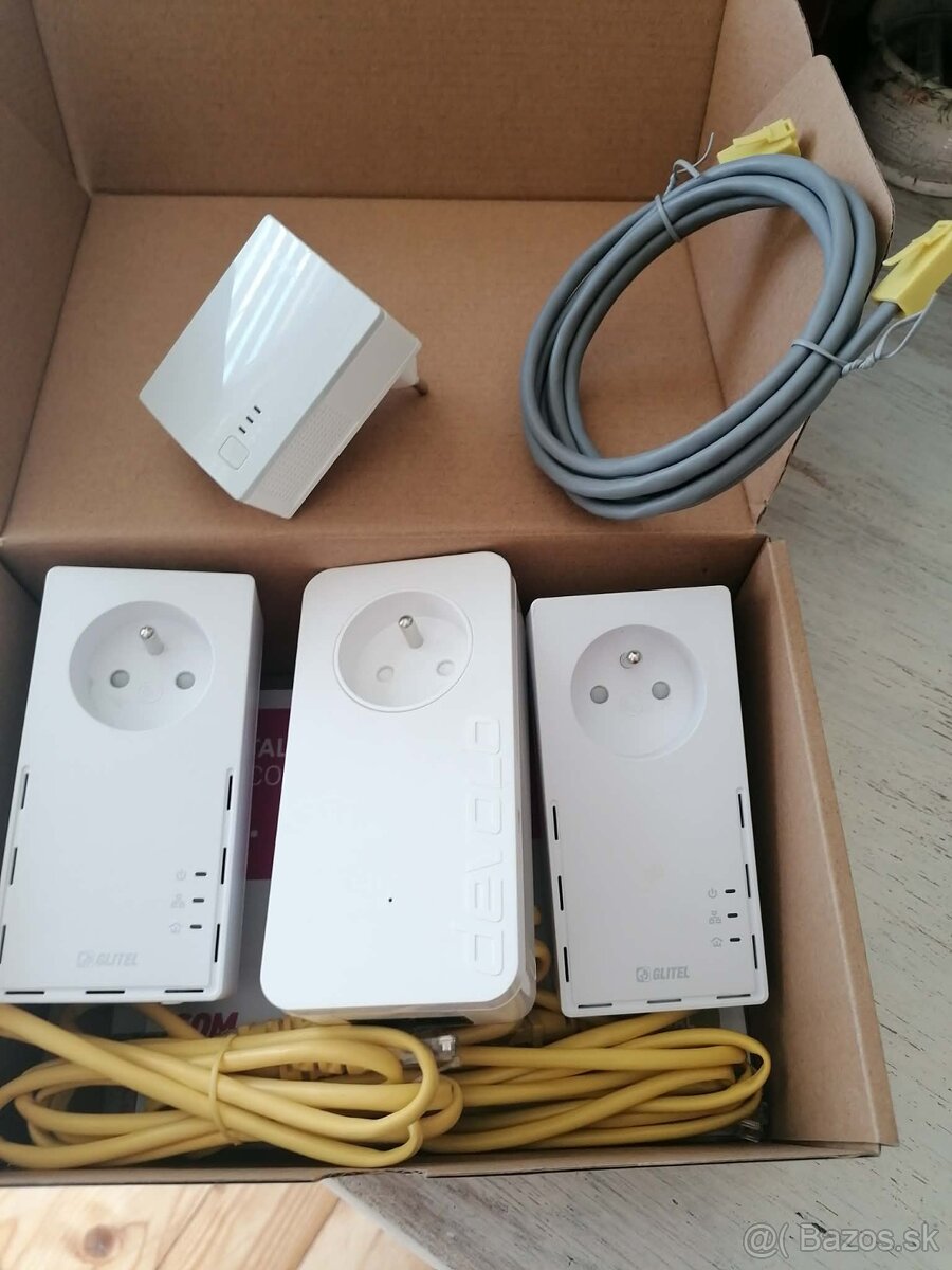 Sieťový vysielač Devolo dLAN 550 WiFi - 3