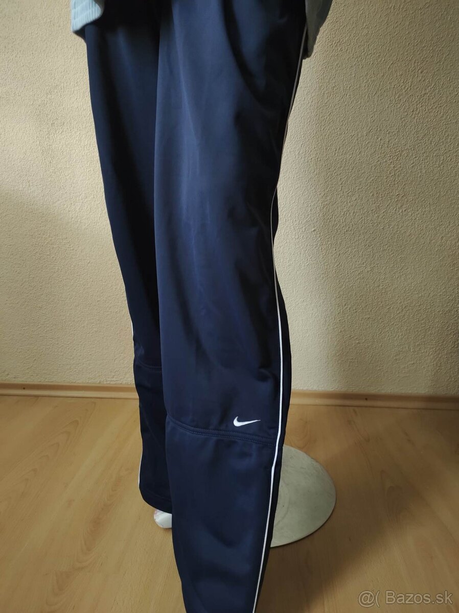 panska polyesterova suprava NIKE - 3