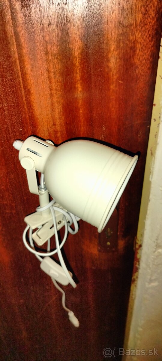 Lampy na čítanie - 3