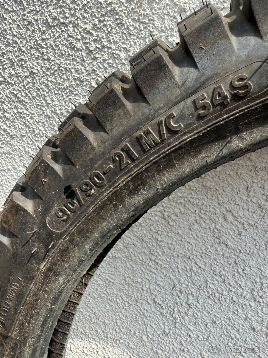 90/90 r21 - 140/80 r18