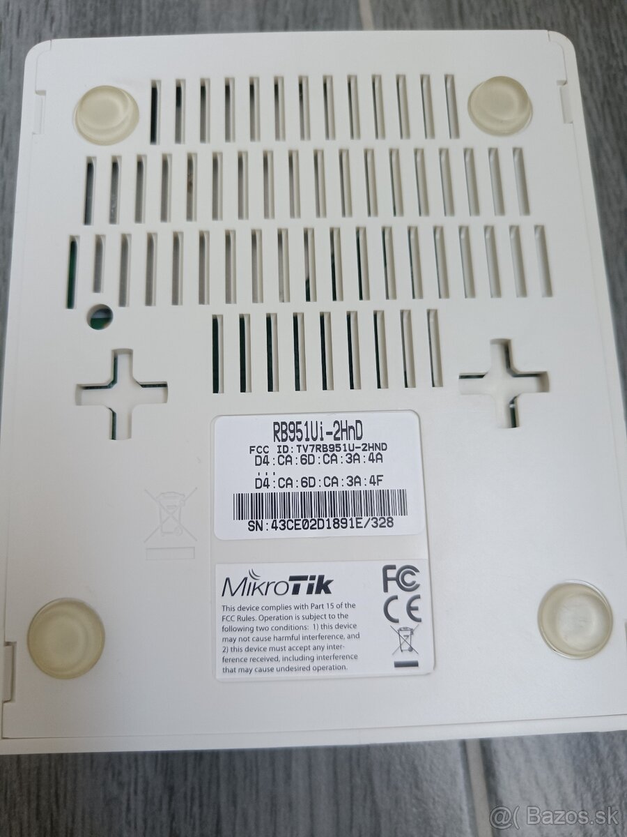Routerboard MikroTik RB951Ui-2HnD - 3