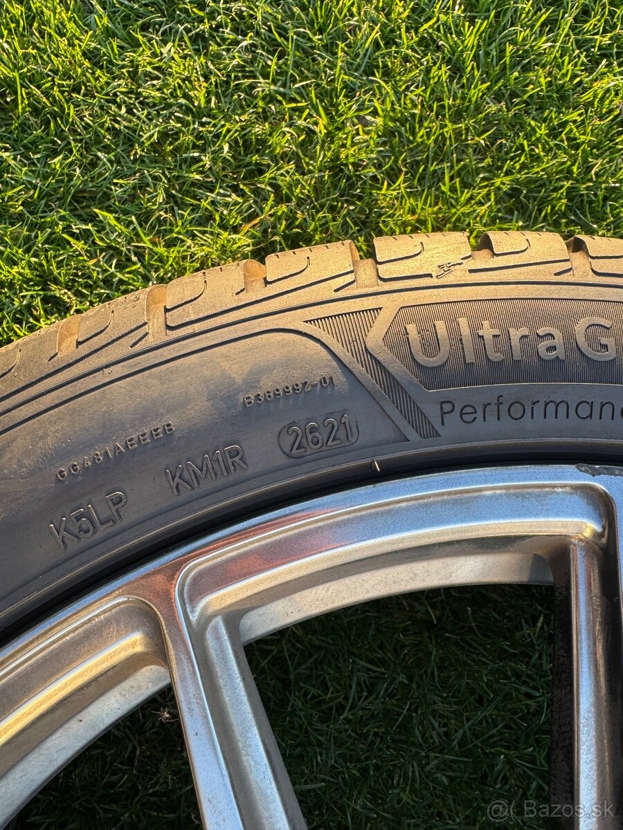 BMW X4 celá sada original Alu disky a zimné pneu - 3