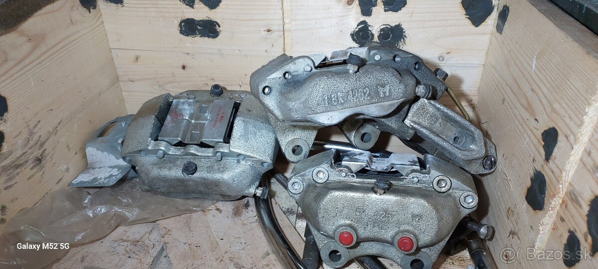 Tatra 613-1 dvere kompletne kapoty klucky prevodovky - 3