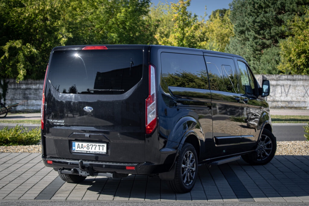 Ford Tourneo Custom - 3