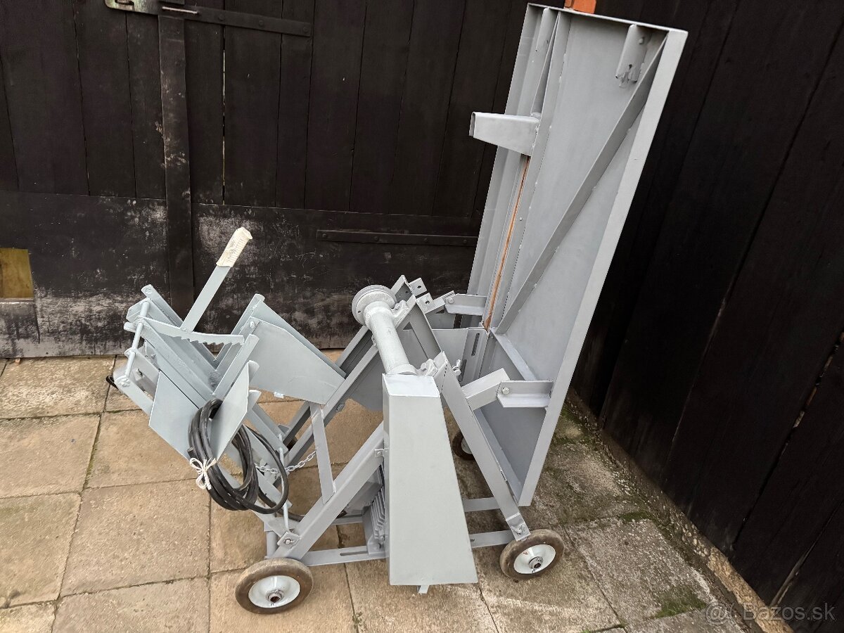 Predám továrensky cirkulár - 3