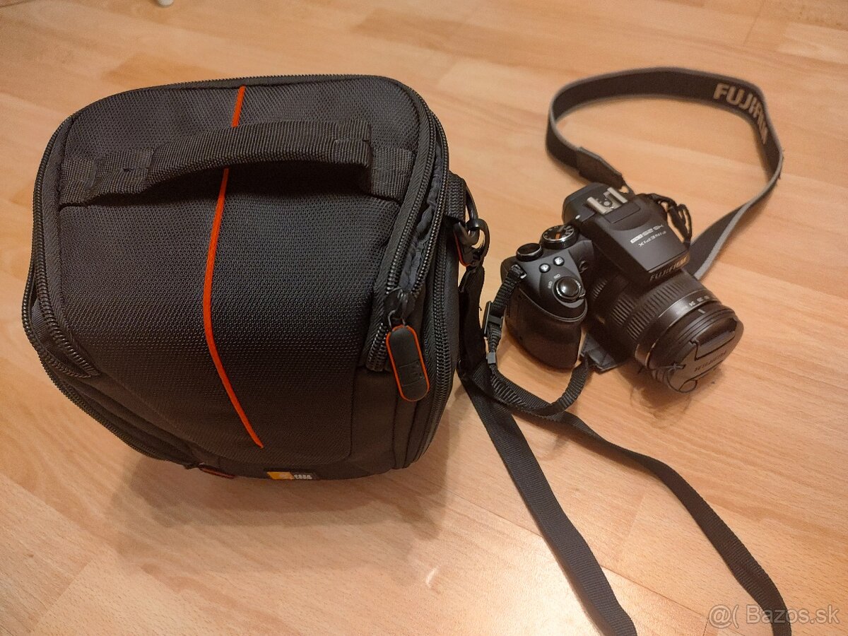 Fujifilm Finepix HS25EXR + Brasna - 3