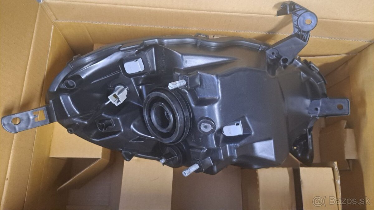 Svetlomet pravý predný Nissan Micra - 3