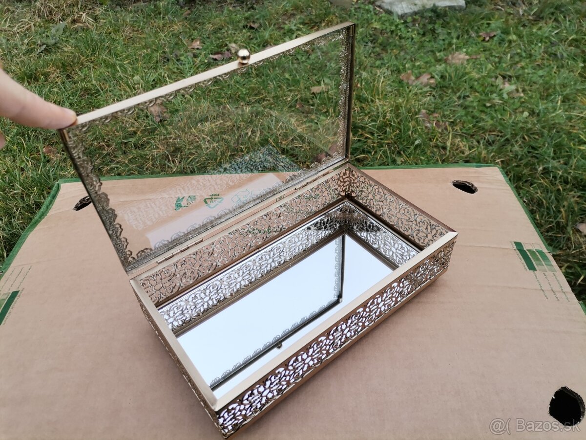 Šperkovnica - vitrína - 3