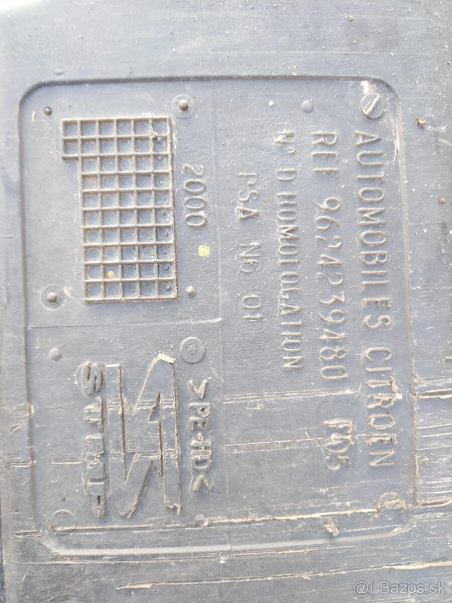 Citroen Xsara, Peugeot-palivové nádrže - 3