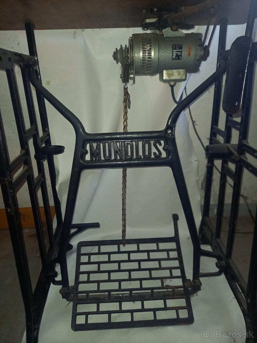 Predám kožušnícky šijací stroj - 3