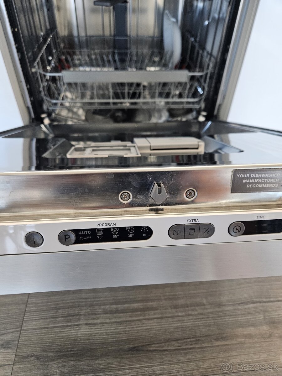 Predám vstavanú umývačku riadu 60 Mora IM690 - 3