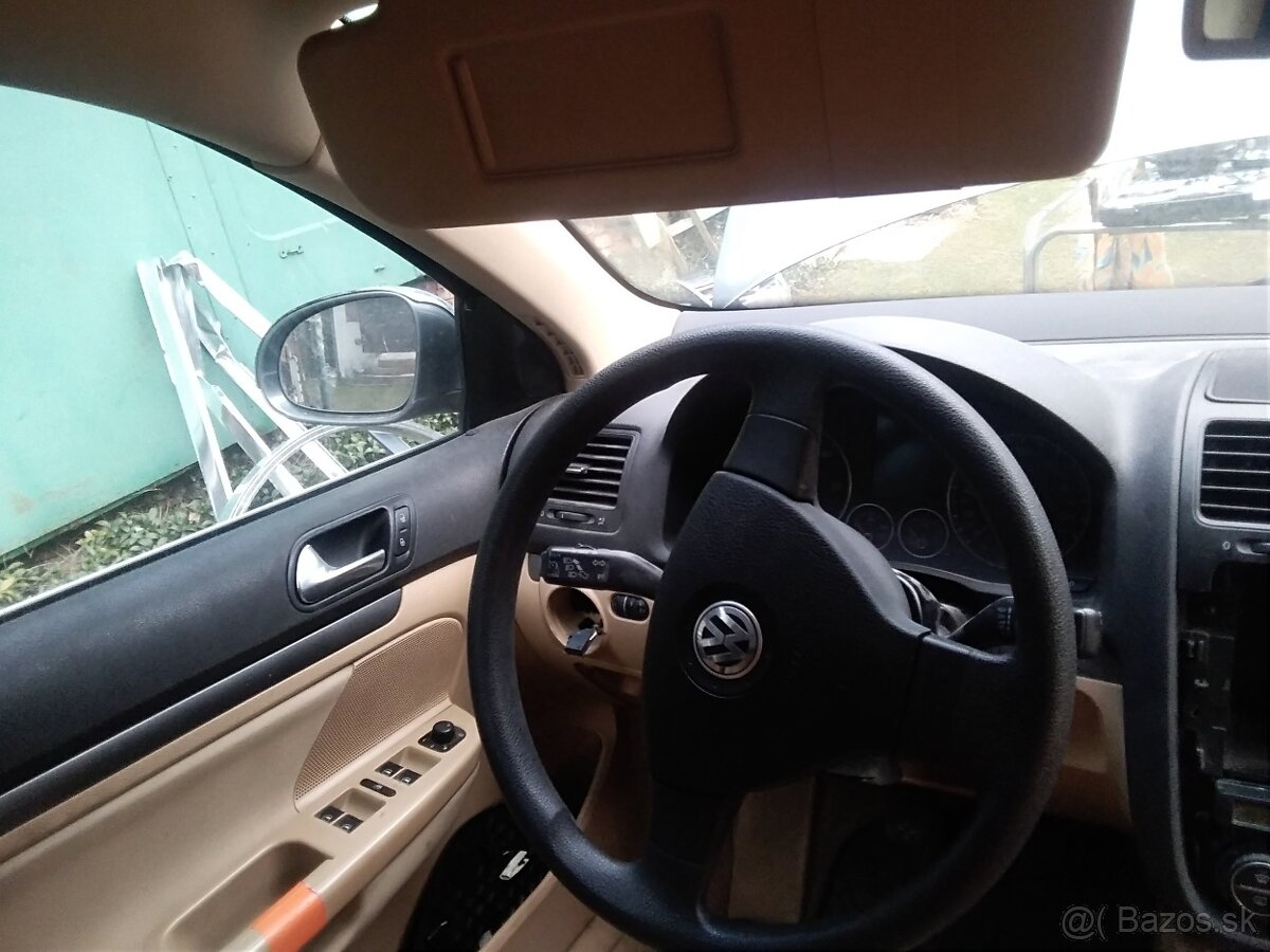 Golf 5 rok 2008 prístrojovka airbag - 3