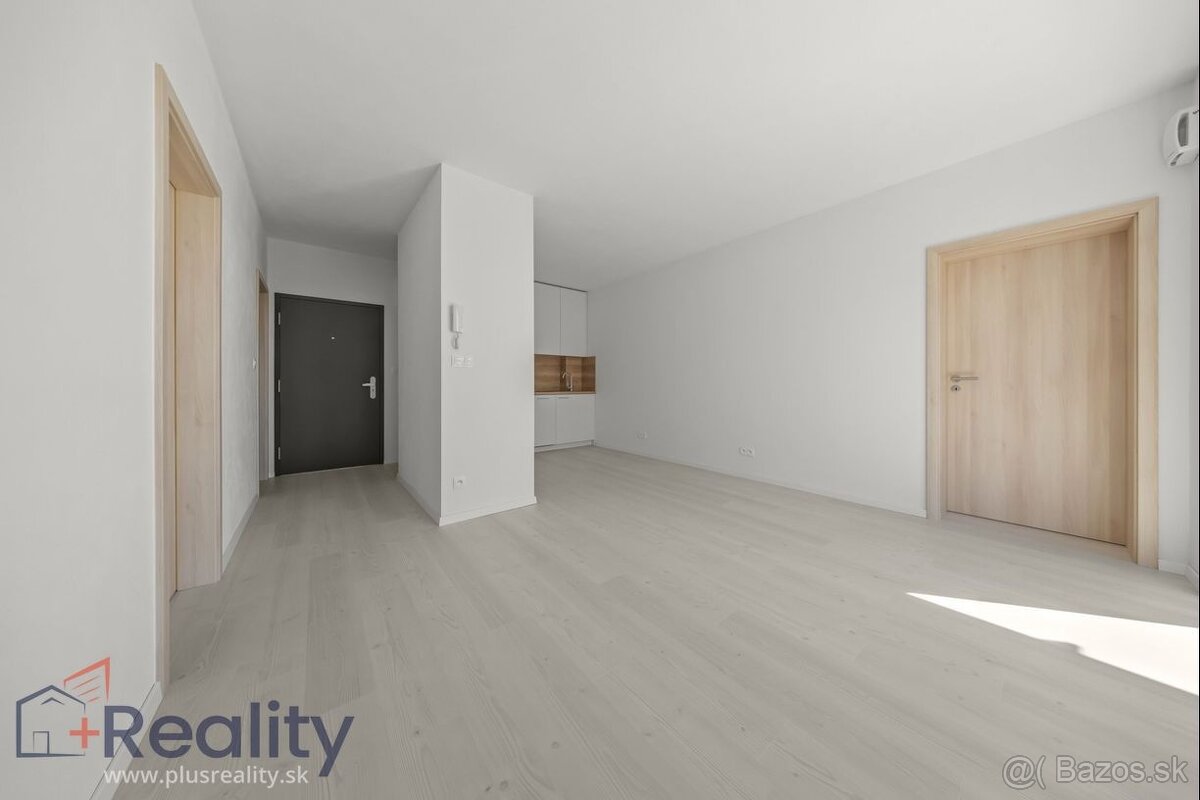 Trojizbový byt s balkónom v obci Biely Kostol na predaj - 3