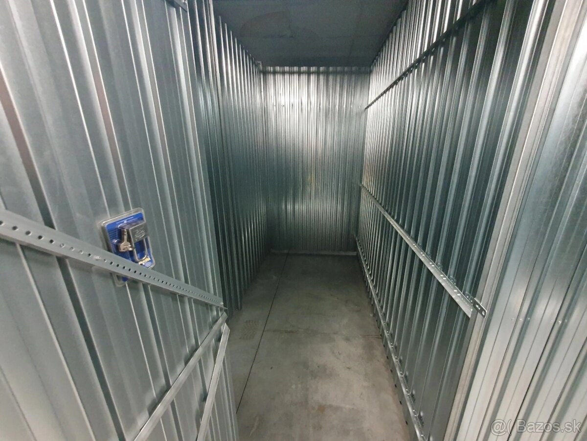 Malý Interný Sklad T74 (3,5 m²) na prenájom (Tomášikova 50D) - 3