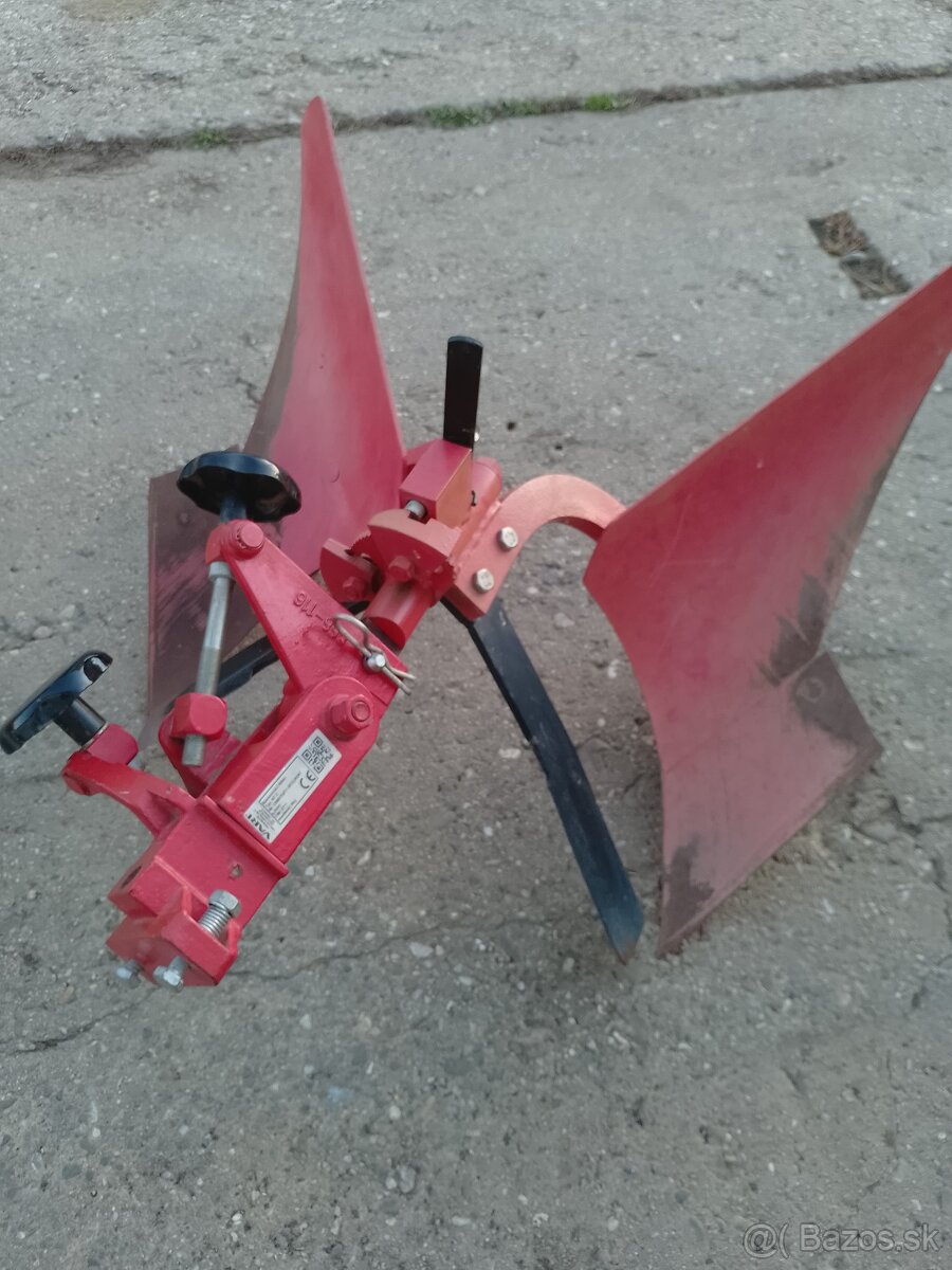 Vari oboustranný pluh,obracák APH-352,nastavovací těleso NT3 - 3