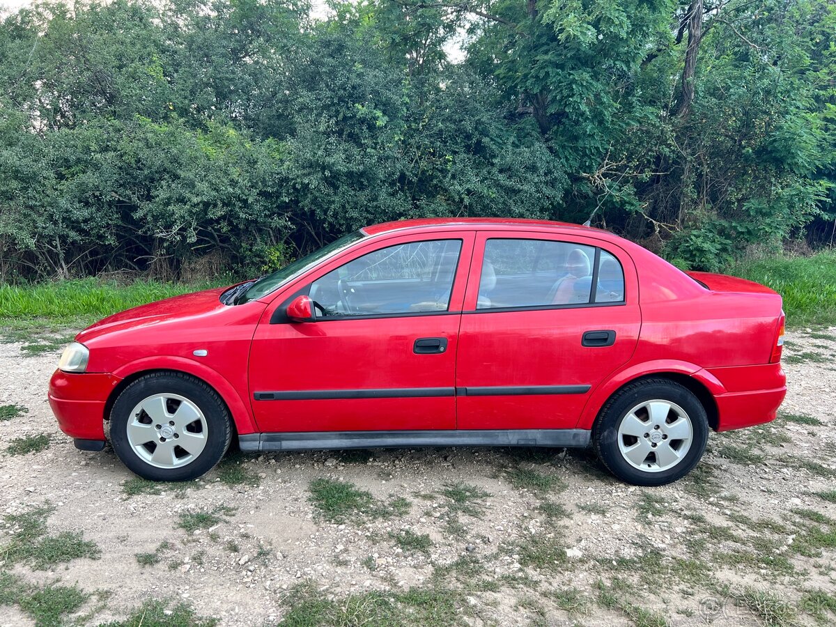 Predám Opel Astra G 1.6 16v - 3