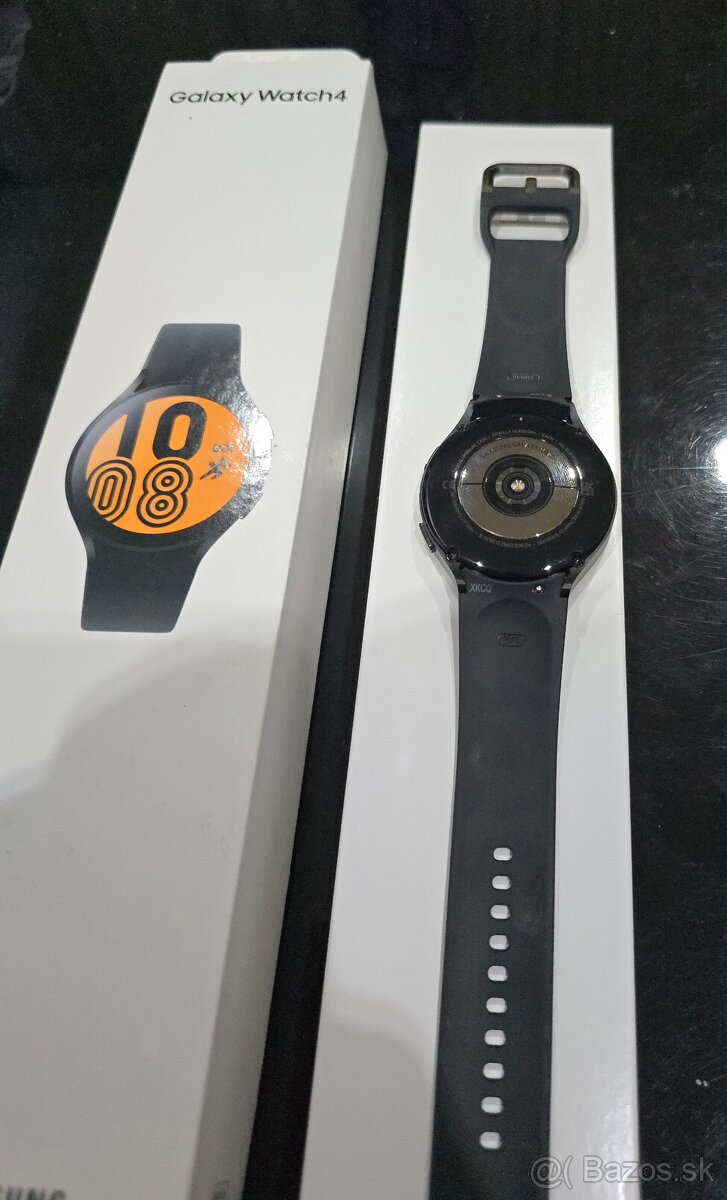 Galaxy watch 4, 44mm čierne - 3