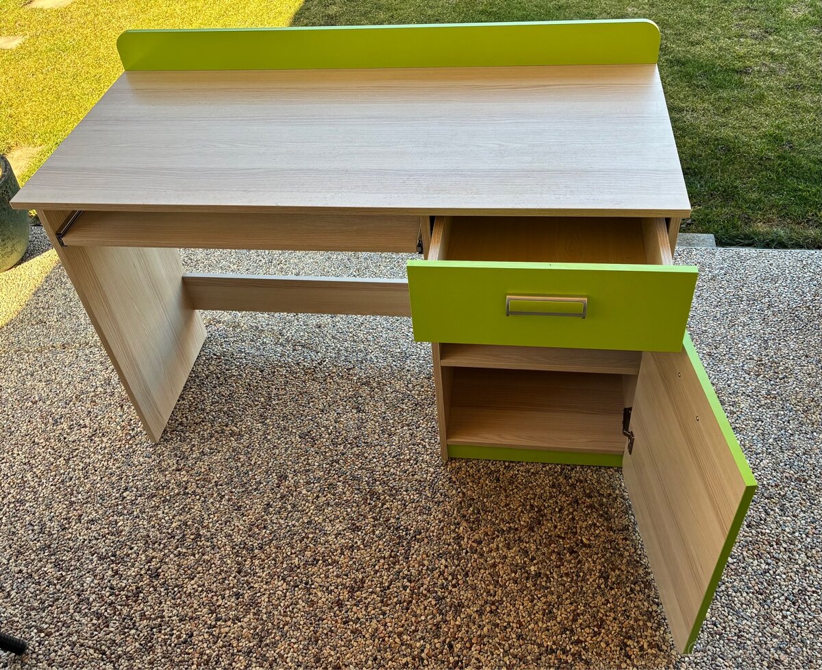 Predám detský písací stôl - 3