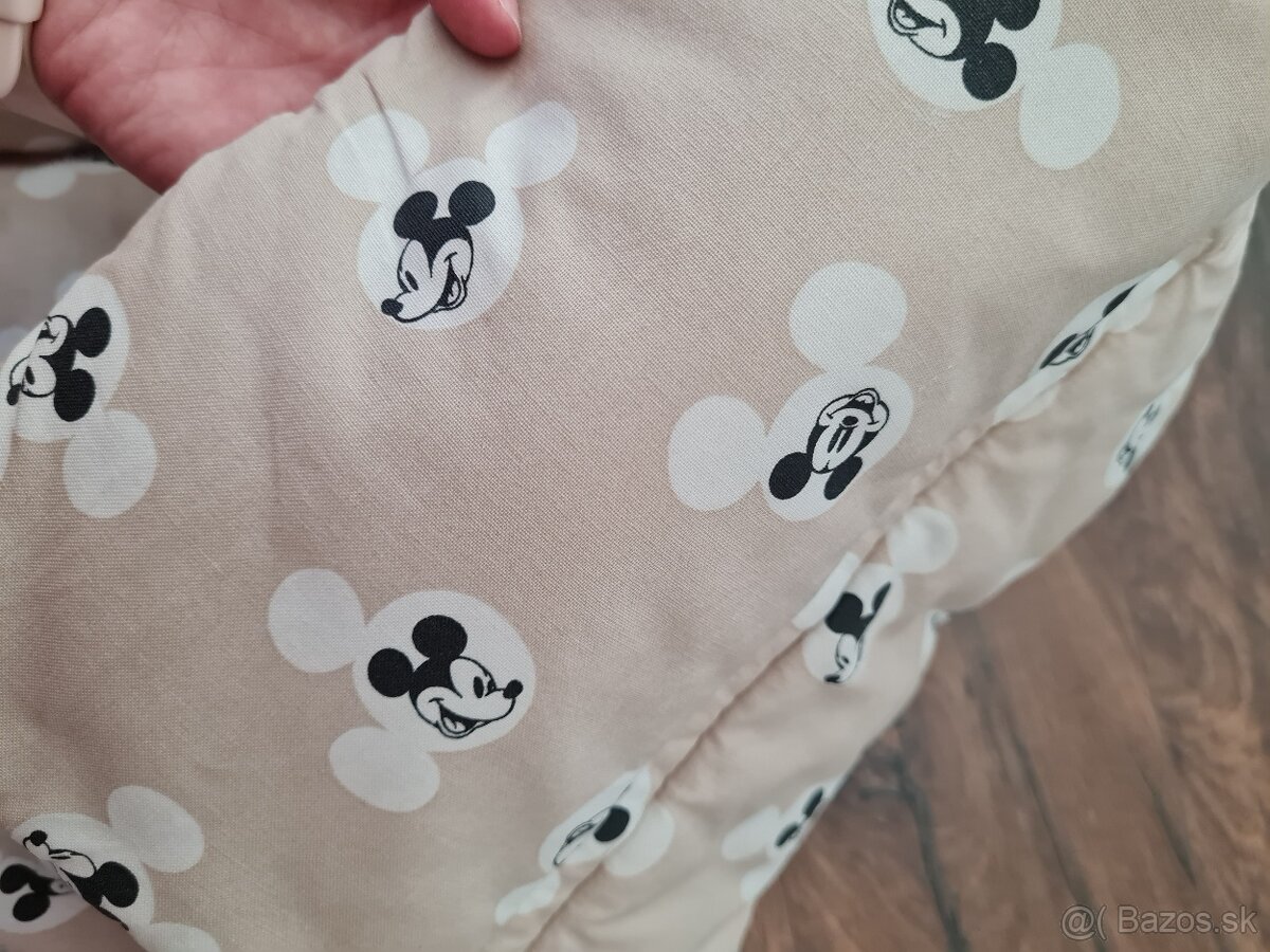 STOKKE TrippTrapp CUSHION-text.podsedák(1+1zdarma) - 3