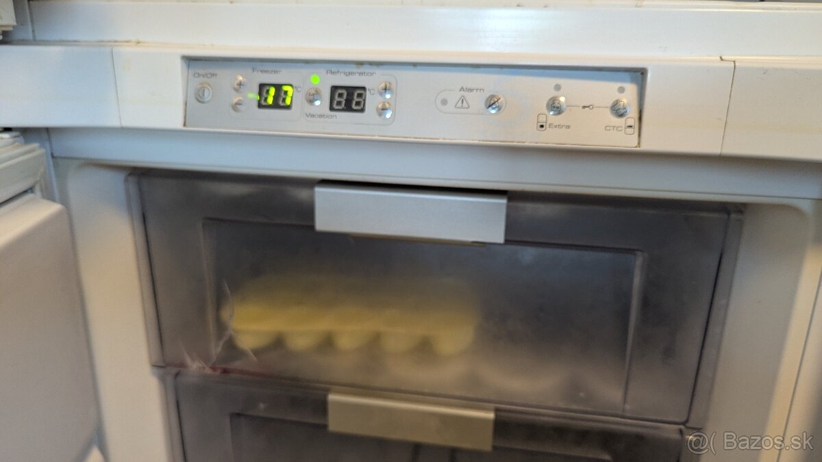 Chladnicka_vstavaná - 3