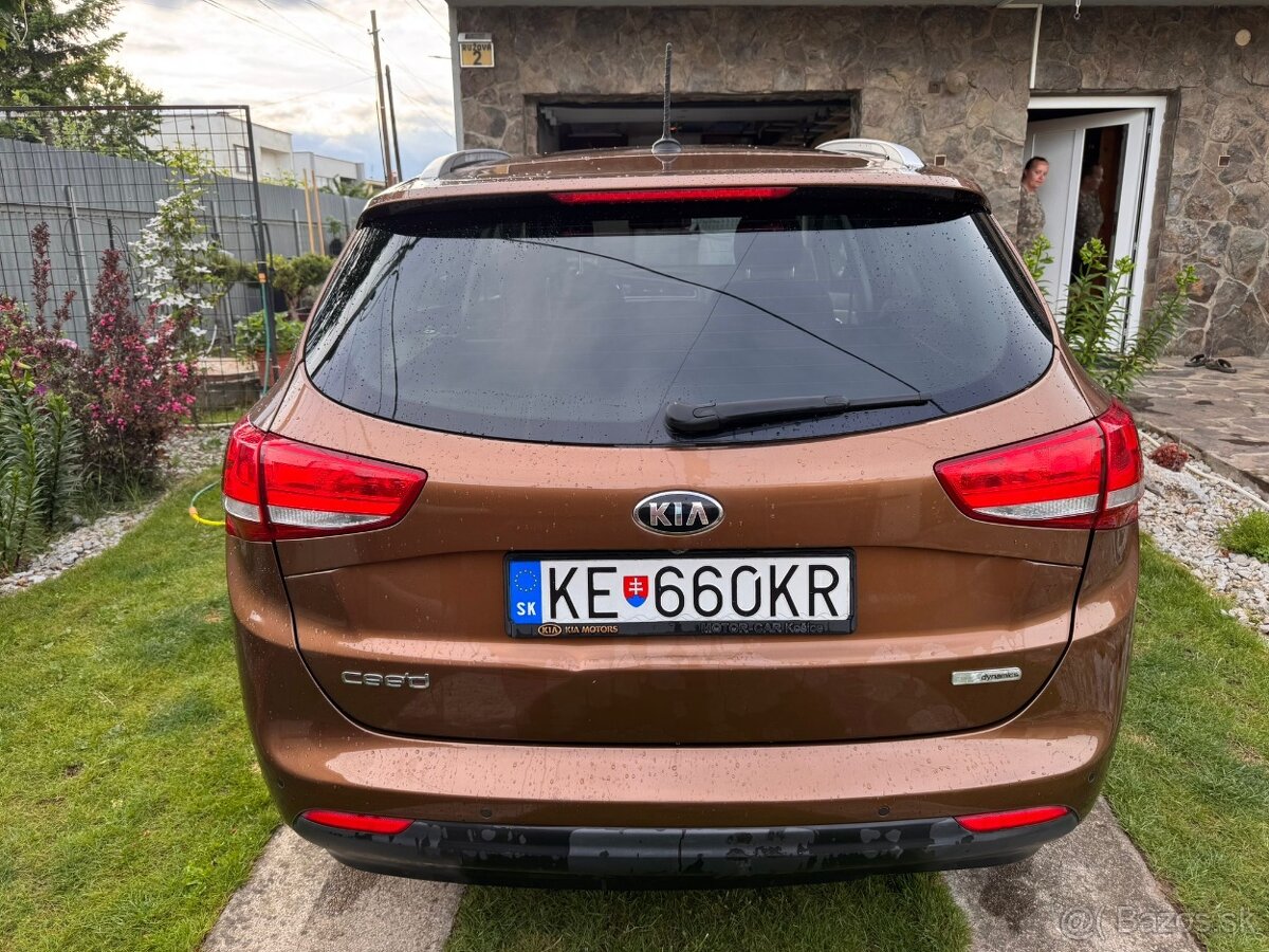 Kia Ceed combi 1,6 GDi GOLD my 2016 - 3
