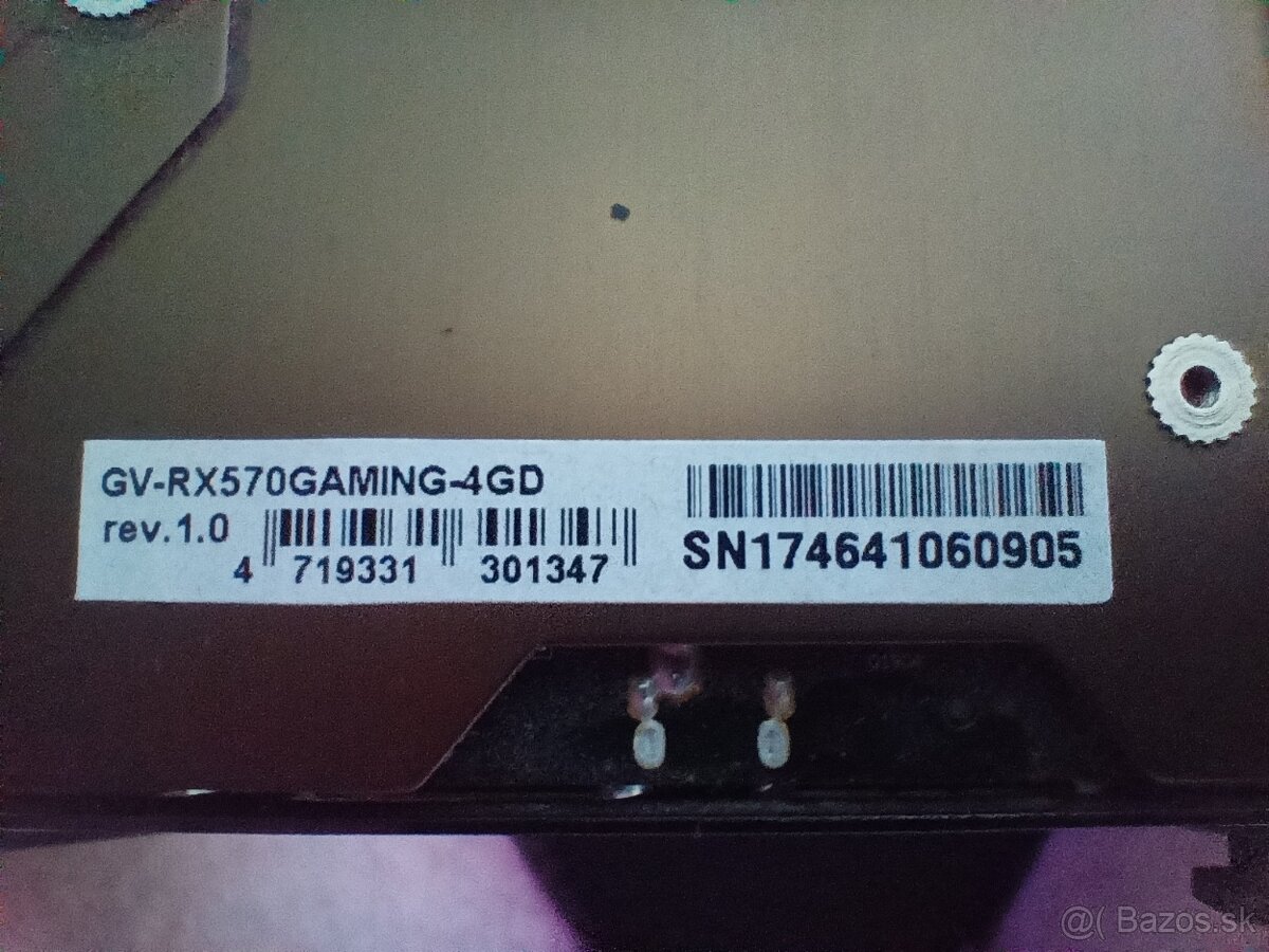 AMD Radeon RX 570 4gb (gigabyte) - 3