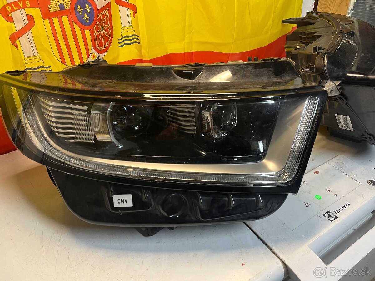 Svetla Ford Edge 2015-2019 - 3