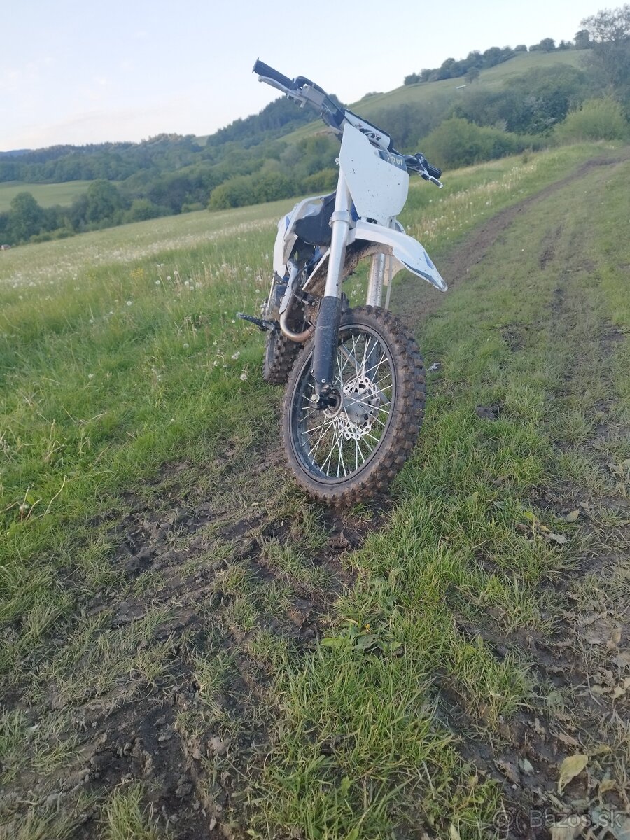 Predám pitbike 125