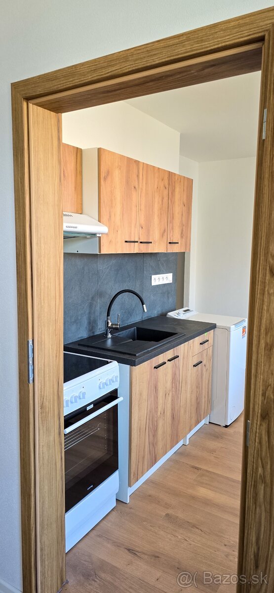 Prenájom/Predaj NOVÝ 1 izbový byt v Partizánskom CENTRUM - 3